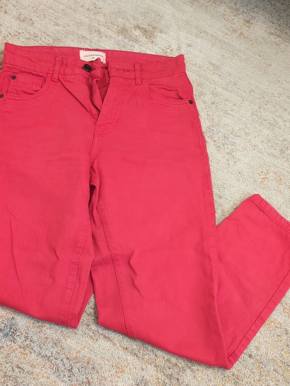 Source Unknown Bright Red Cropped Women's Pants